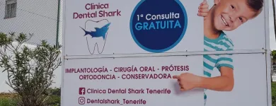 La imagen 5 de la Empresa CLÍNICA DENTAL SHARK Salud y Medicina en Adeje TF
