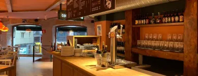 La imagen 2 de la Empresa COOLUMBUS CERVECERÍA & TAPAS Industrias y Agricultura en Madrid M