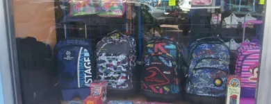 La imagen 7 de la Empresa DE COLORES Regalos: Establecimientos en Madrid M