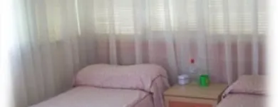 La imagen 1 de la Empresa DENTAL VARAS Residencias y Servicios para Mayores en Pozuelo de Alarcón M