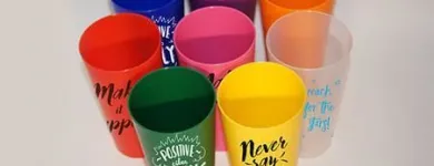 La imagen 10 de la Empresa ECOBRINDIS Venta y Alquiler de Artículos de Hostelería en Sabadell B