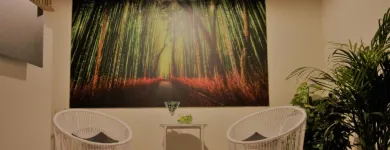 La imagen 2 de la Empresa EDENCHAMBERI Salud y Medicina en Madrid M