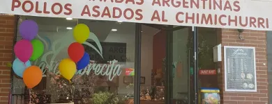 La imagen 10 de la Empresa EMPANADAS ARGENTINAS LA CUMBRECITA Y POLLOS ASADOS AL CHIMICHURRI Restaurantes Argentinos en Majadahonda M