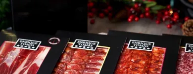 La imagen 16 de la Empresa ENRIQUE TOMÁS JAMON-TAPAS-VINO Tiendas y Productores de Alimentos en Madrid M