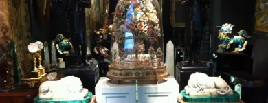 La imagen 13 de la Empresa ENTREDÓS ANTIGÜEDADES Galerias De Arte en Madrid M