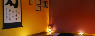 La imagen 3 de la Empresa ESCUELA MASAJE CALIFORNIANO KAIZEN Salud y Medicina en Madrid M