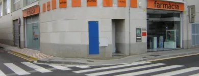 La imagen 7 de la Empresa FARMACIA SEGARRA VIDAL Salud y Medicina en Pineda de Mar B