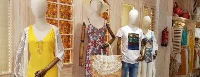 La imagen 20 de la Empresa FIRST YOU, MODA Y COMPLEMENTOS Tienda de Ropa en Torremolinos MA