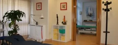 La imagen 3 de la Empresa FISIOTERAPIA JUAN BRAVO 75 Salud y Medicina en Madrid M