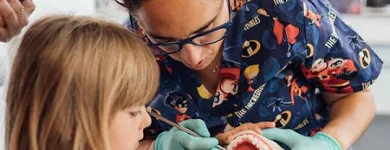 La imagen 7 de la Empresa FRIEDLÄNDER CLÍNICA DENTAL Y ORTODONCIA Odontologos Y Estomatologos: Ortodoncia en Barcelona B