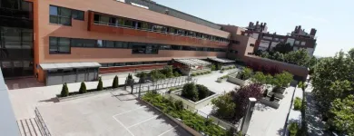 La imagen 4 de la Empresa HOSPITAL CENTRO DE CUIDADOS LAGUNA Rehabilitación en Madrid M