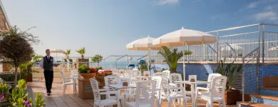 La imagen 3 de la Empresa HOTEL HTOP PINEDA PALACE & SPA Transportes y Turismo en Pineda de Mar B