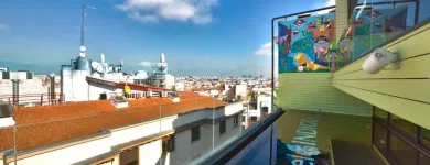La imagen 5 de la Empresa HOTEL INDIGO MADRID - GRAN VIA Transportes y Turismo en Madrid M
