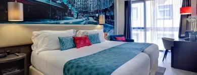 La imagen 28 de la Empresa HOTEL INDIGO MADRID - GRAN VIA Transportes y Turismo en Madrid M