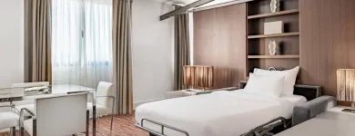 La imagen 33 de la Empresa HOTEL PALACIO DEL RETIRO, AUTOGRAPH COLLECTION Transportes y Turismo en Madrid M