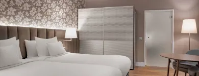 La imagen 44 de la Empresa HOTEL PALACIO DEL RETIRO, AUTOGRAPH COLLECTION Transportes y Turismo en Madrid M