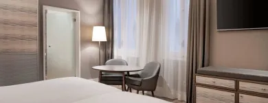 La imagen 46 de la Empresa HOTEL PALACIO DEL RETIRO, AUTOGRAPH COLLECTION Transportes y Turismo en Madrid M