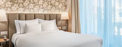La imagen 61 de la Empresa HOTEL PALACIO DEL RETIRO, AUTOGRAPH COLLECTION Transportes y Turismo en Madrid M