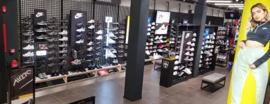 La imagen 11 de la Empresa JD SPORTS Zapaterías en Torrejón de Ardoz M