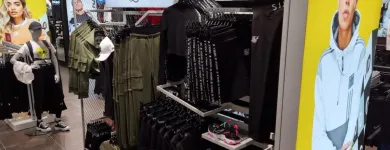 La imagen 17 de la Empresa JD SPORTS Zapaterías en Torrejón de Ardoz M