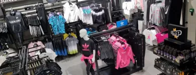 La imagen 19 de la Empresa JD SPORTS Zapaterías en Torrejón de Ardoz M