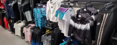 La imagen 23 de la Empresa JD SPORTS Zapaterías en Torrejón de Ardoz M