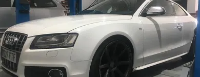 La imagen 2 de la Empresa JDM BOX TALLER MECÁNICO TERRASSA Talleres Mecánicos en Terrassa B