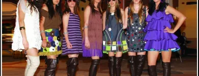 La imagen 1 de la Empresa LARA (DISEÑADORA DE MODA Y COMPLEMENTOS) Tiendas De Ropa De SeÑora en Torremolinos MA