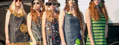 La imagen 6 de la Empresa LARA (DISEÑADORA DE MODA Y COMPLEMENTOS) Tiendas De Ropa De SeÑora en Torremolinos MA