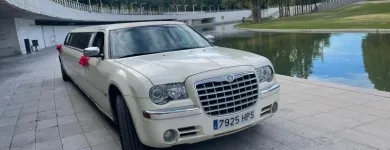 La imagen 3 de la Empresa LIMUSINAS GAUDÍ Taxis: Servicios Y Paradas en Barcelona B