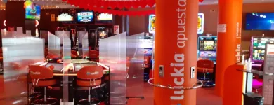 La imagen 2 de la Empresa LUCKIA SLOTS APUESTAS FUENCARRAL Casinos y Loterías en Madrid M