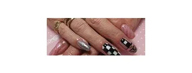 La imagen 6 de la Empresa M NAILS BEAUTY Salud y Medicina en Gijón O