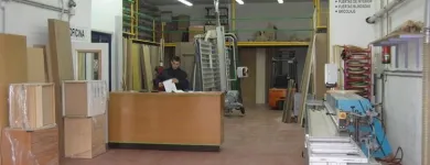 La imagen 13 de la Empresa MADERAS MADEBEL Puertas y Ventanas en Madrid M