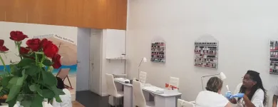 La imagen 2 de la Empresa MARITZA NAILS CENTER Salón de Manicura y Pedicura en Donostia-San Sebastián SS