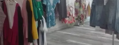 La imagen 27 de la Empresa MODAS Y COMPLEMENTOS LA BIZNAGA Tienda de Ropa en Churriana MA