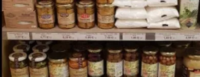 La imagen 4 de la Empresa NAVECOVIDA Tiendas y Productores de Alimentos en Madrid M