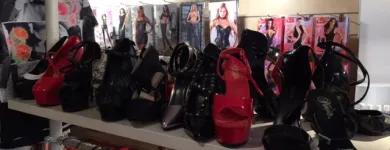 La imagen 5 de la Empresa ONLY IS LOVE Tupersex: Tiendas Eroticas A Domicilio en Barcelona B