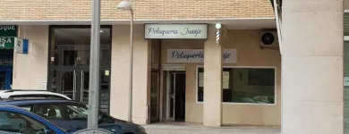 La imagen 6 de la Empresa PELUQUERÍA DE CABALLEROS JUANJO Productos y Servicios de Cuidado Personal en Madrid M