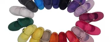 La imagen 10 de la Empresa PEQUEÑA HUELLA Zapaterías en Madrid M