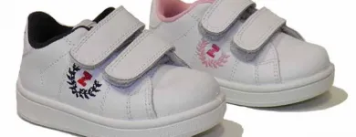 La imagen 36 de la Empresa PEQUEÑA HUELLA Zapaterías en Madrid M