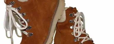 La imagen 54 de la Empresa PEQUEÑA HUELLA Zapaterías en Madrid M