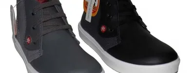 La imagen 63 de la Empresa PEQUEÑA HUELLA Zapaterías en Madrid M