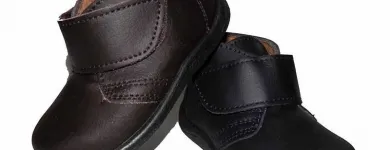 La imagen 65 de la Empresa PEQUEÑA HUELLA Zapaterías en Madrid M