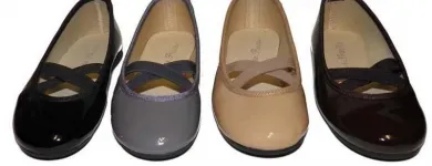 La imagen 74 de la Empresa PEQUEÑA HUELLA Zapaterías en Madrid M