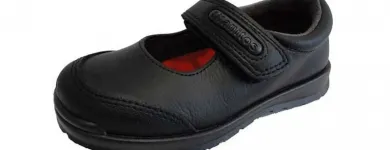 La imagen 82 de la Empresa PEQUEÑA HUELLA Zapaterías en Madrid M