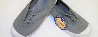 La imagen 136 de la Empresa PEQUEÑA HUELLA Zapaterías en Madrid M