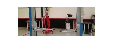 La imagen 1 de la Empresa PIT LANE BOXES ALQUILER DE BOXES PARA EL BRICOLAGE DEL AUTOMOVIL Talleres Mecánicos en Torrejón de Ardoz M