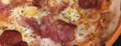 La imagen 3 de la Empresa PIZZERIA HELADERÍA EL PASEO Bares en Torremolinos MA