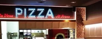 La imagen 8 de la Empresa PIZZERIA HELADERÍA EL PASEO Bares en Torremolinos MA