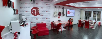 La imagen 4 de la Empresa QREATIVOS Sonido y Video, Equipos y Servicios en Ceuta CE